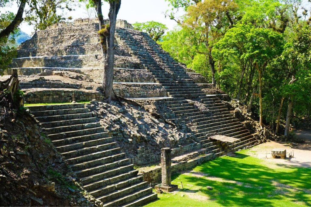 Copan Ruinas Honduras_ Mayan Ruins Travel Guide- Pak Punjab Canada (2)