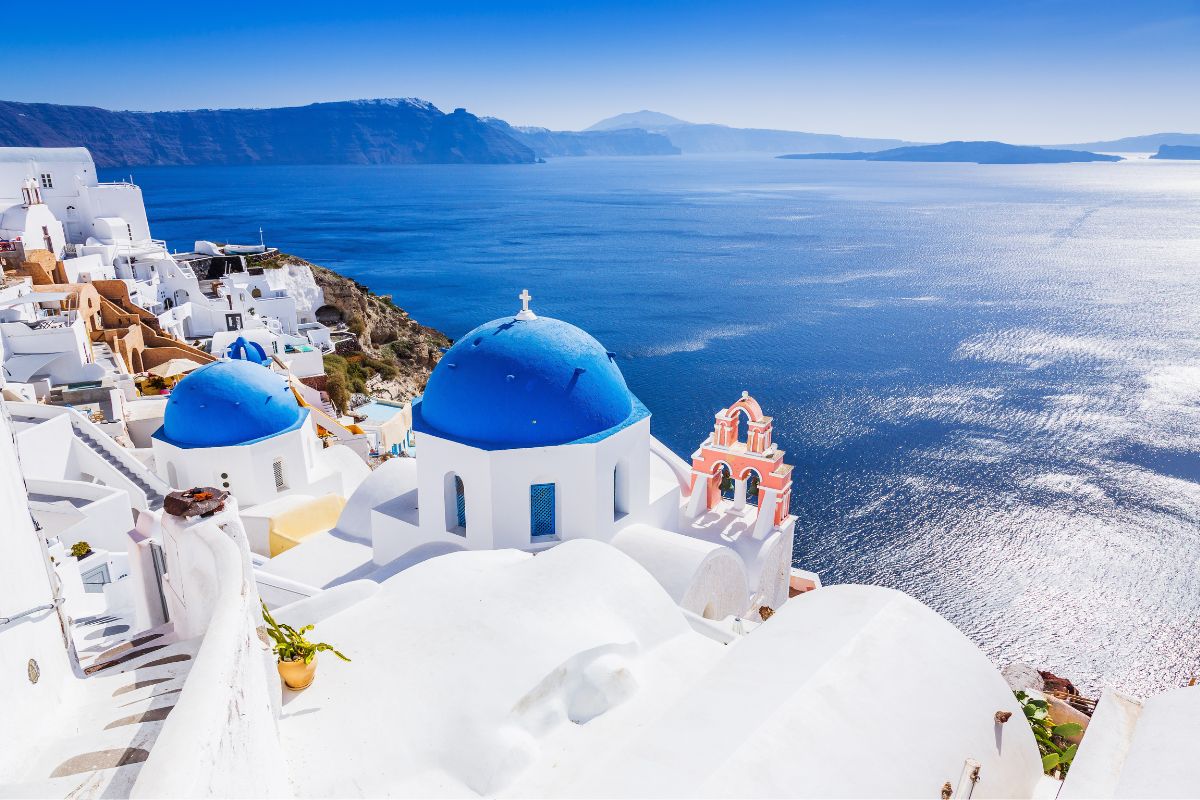 Santorini Greece Travel Guide Travel Guide- Pak Punjab Canada (2)